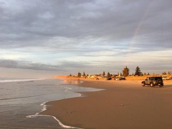 Moana Beach Tourist Park Екстер'єр фото